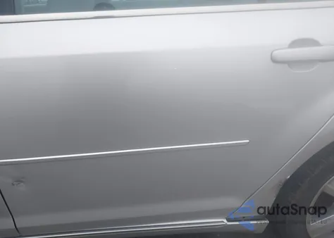 2010 Chevrolet Malibu Lt z USA, uszkodzony, nr VIN 1G1ZD5E09AF246411